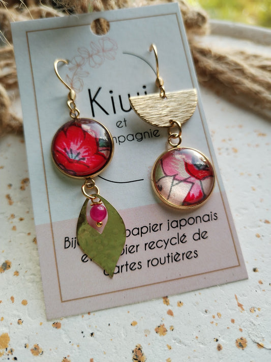 Boucles d'oreilles asymétriques - Cabochons 16mm - Acier inoxydable doré - Camaïeu rose et rouge