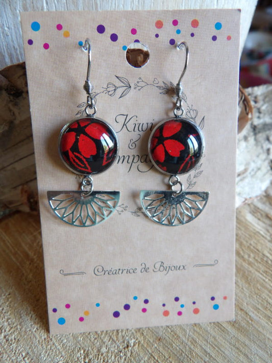 Boucles d'oreilles cabochons 14mm - Métal argenté - fleur rouge, fond noir