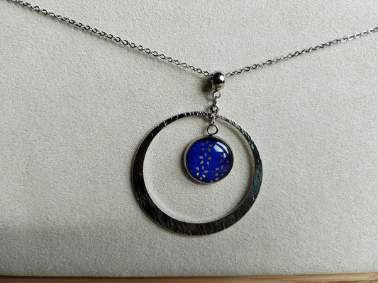 Collier acier bleu rond